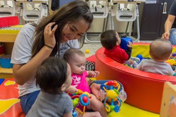 early-ed-teacher-classroom-babies